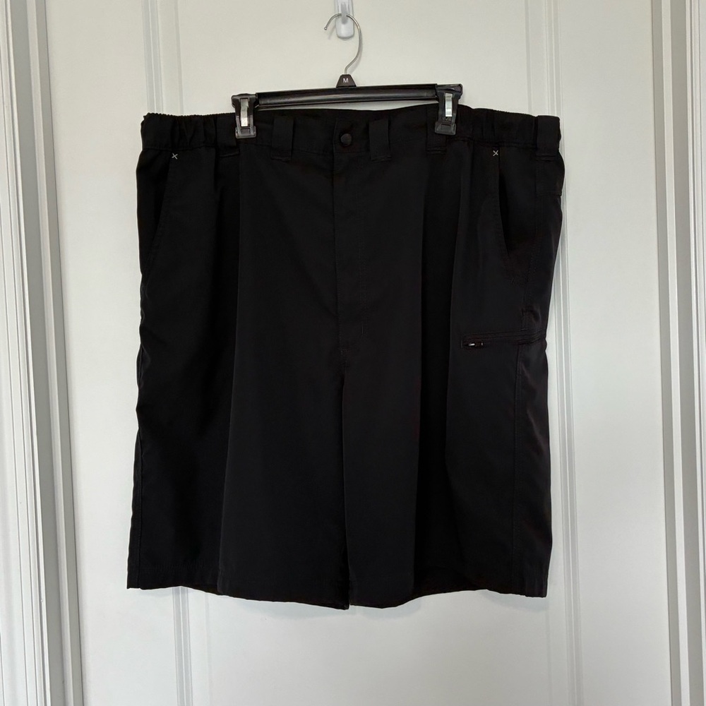 4/$25 Wrangler Men's Black Flat Front Zipper Pockets Outdoor Athletic Shorts 44